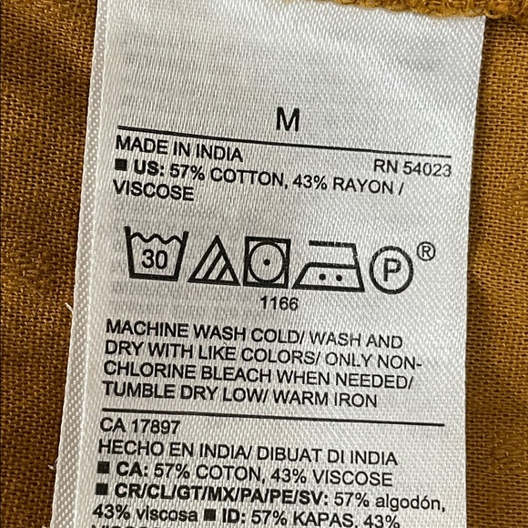 Old Navy bohemian Swiss dot tiered maxi dress in a miners gold - Picture 6 of 7